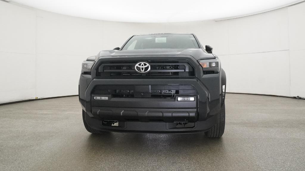 2025 Toyota 4Runner SR5 photo 3