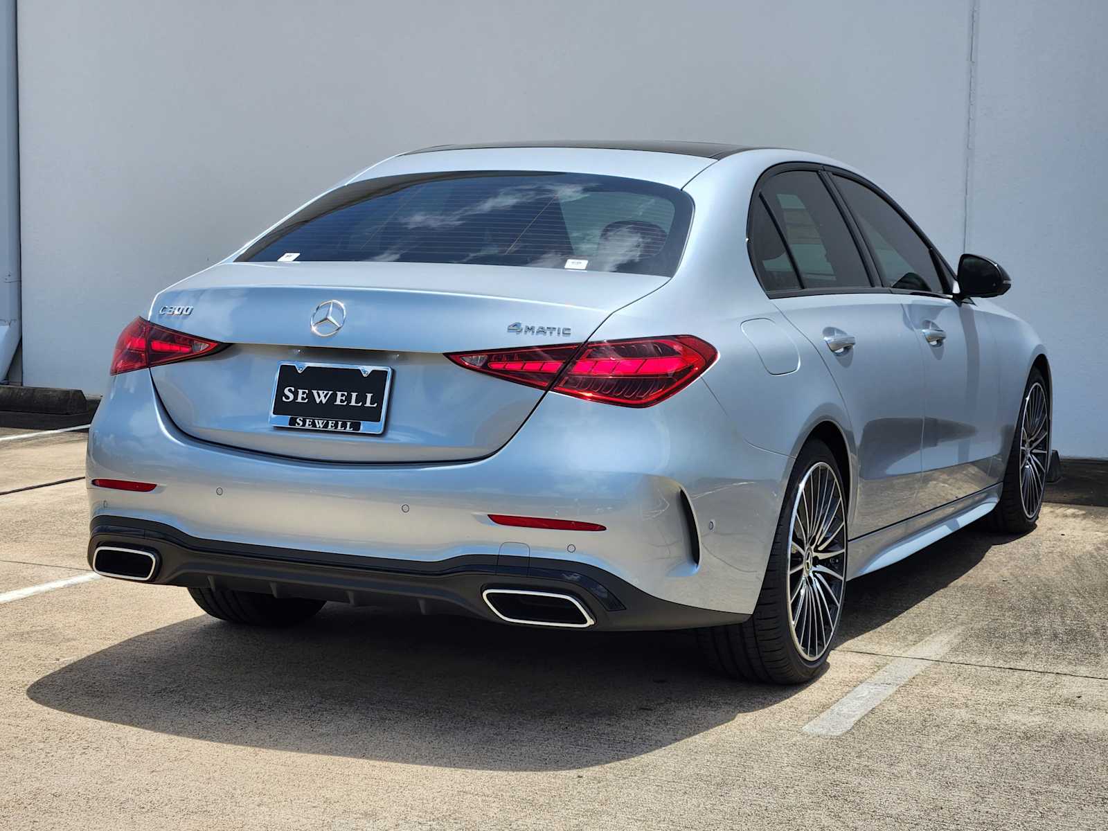 2025 Mercedes Benz C 300 4MATIC photo 4