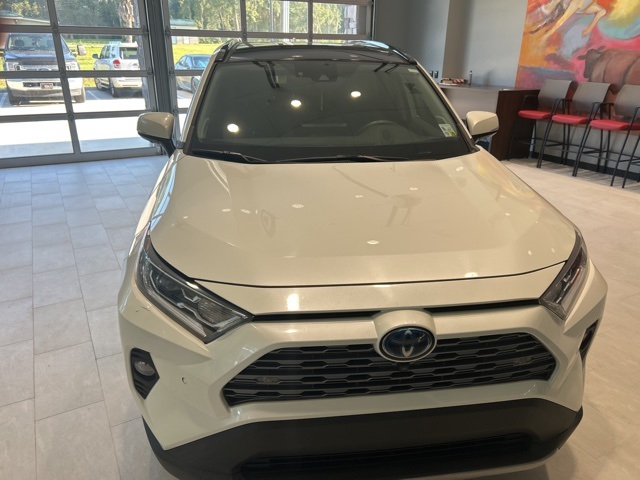 2021 Toyota RAV4 Hybrid Limited photo 2