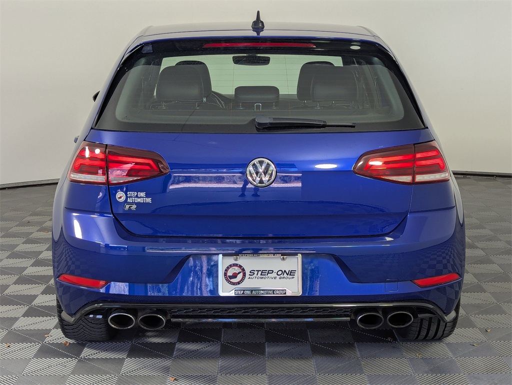 2018 Volkswagen Golf R 4Motion photo 4