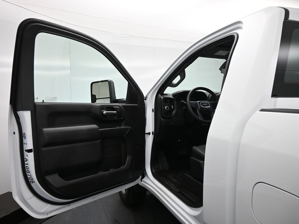 2024 GMC Sierra 2500HD Pro
