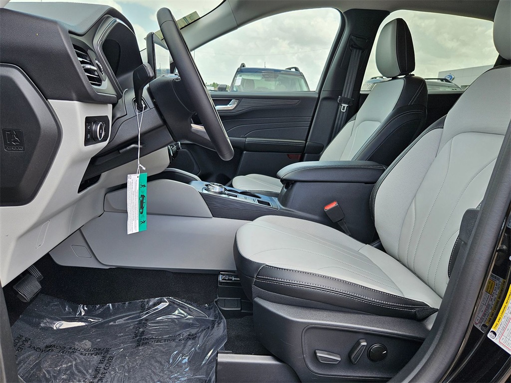 2025 Ford Escape Plug-In Hybrid photo 10