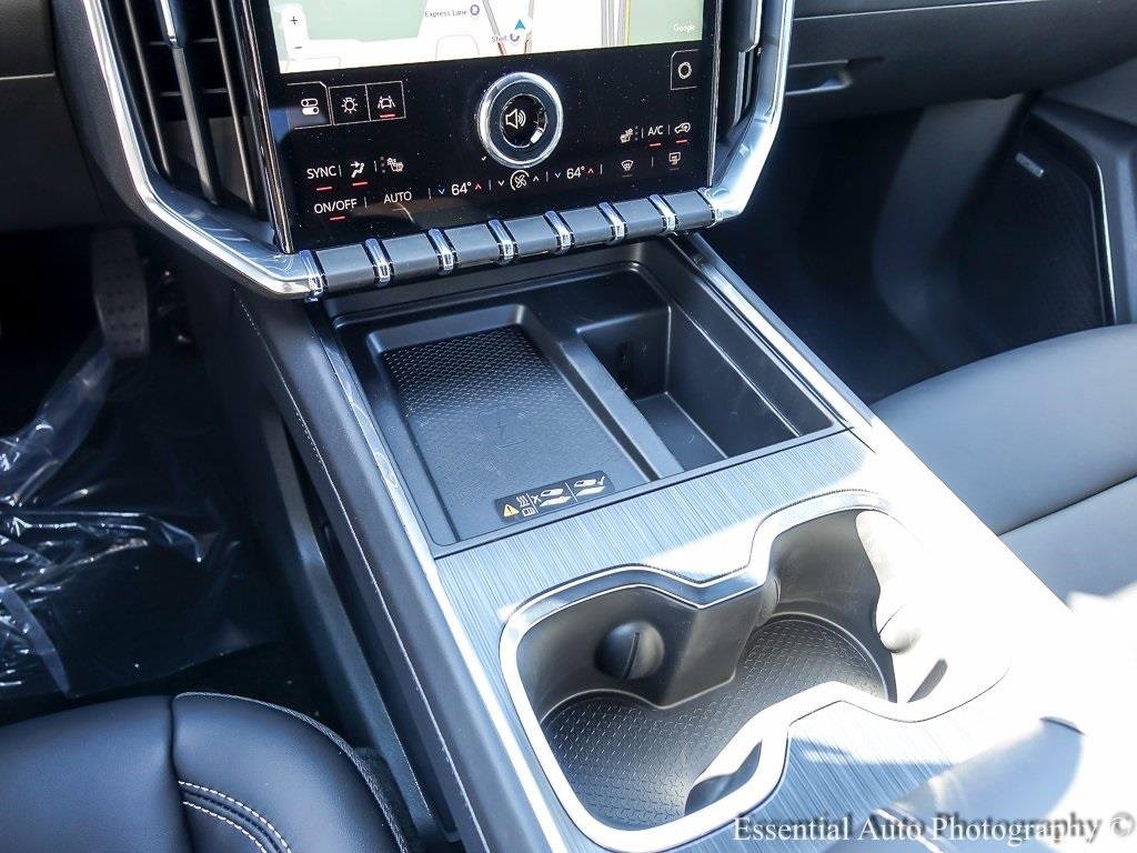 2026 GMC ACADIA - Image 21