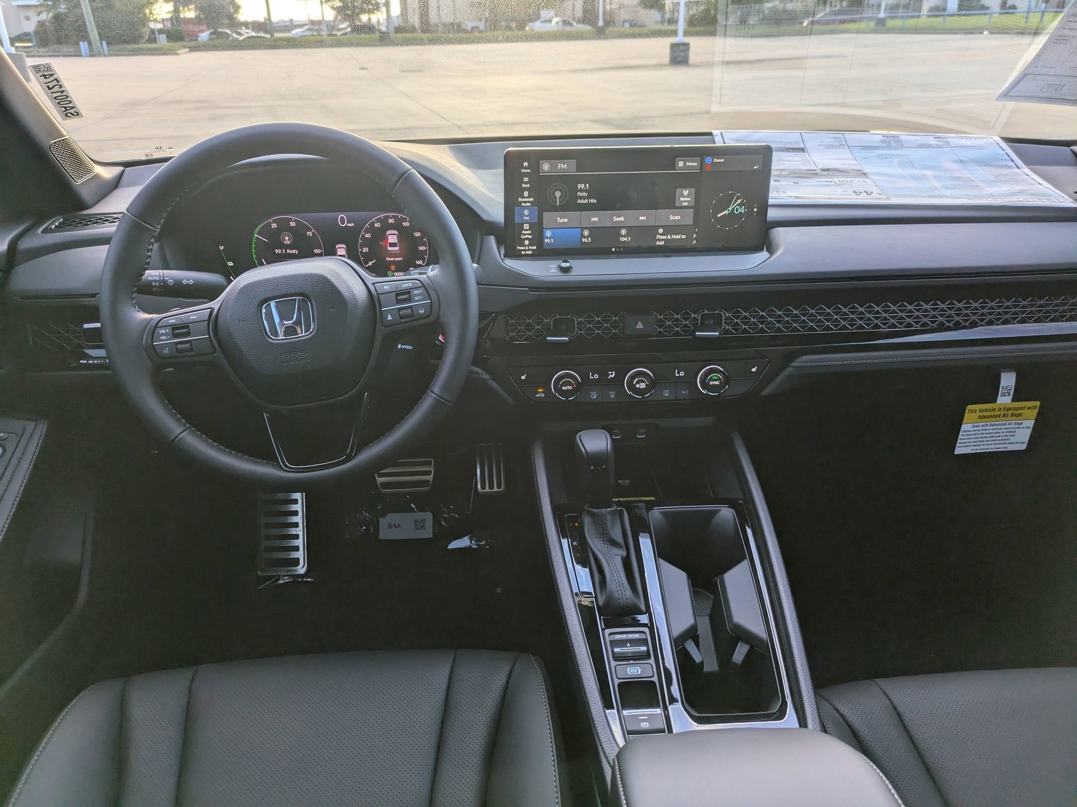 2025 Honda Accord Hybrid Sport-L photo 13