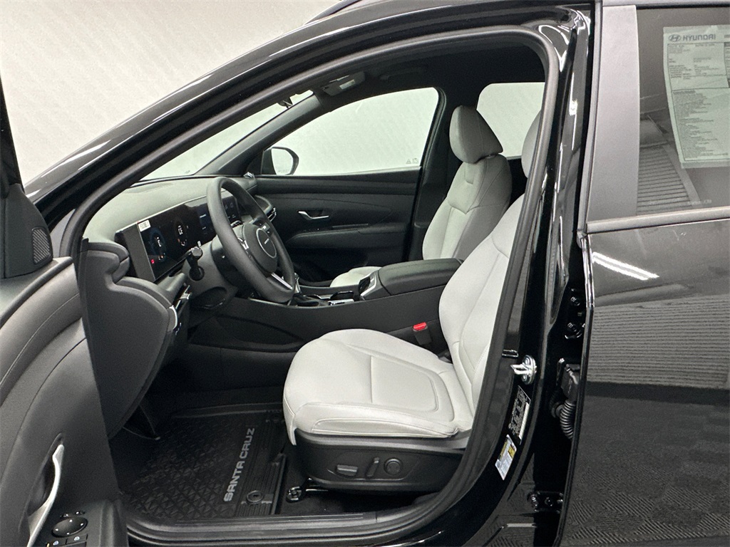 2025 Hyundai Santa Cruz SEL photo 7