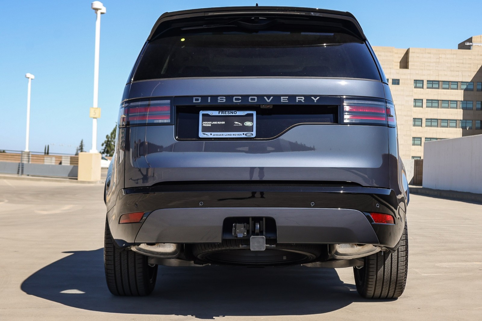 2025 Land Rover Discovery SE photo 5
