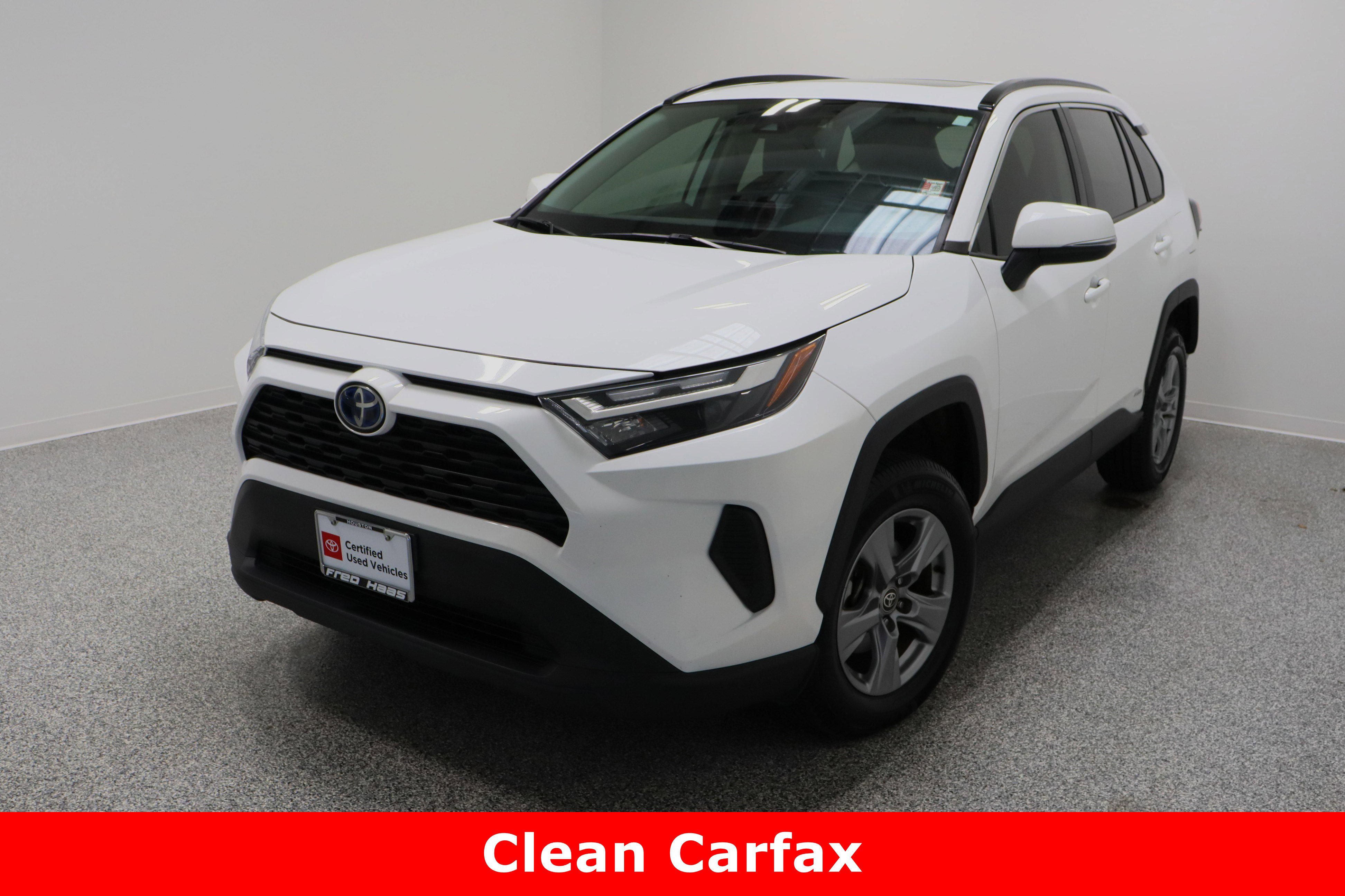 Used 2022 Toyota RAV4 XLE with VIN 4T3RWRFV9NU053263 for sale in Northfield, Minnesota