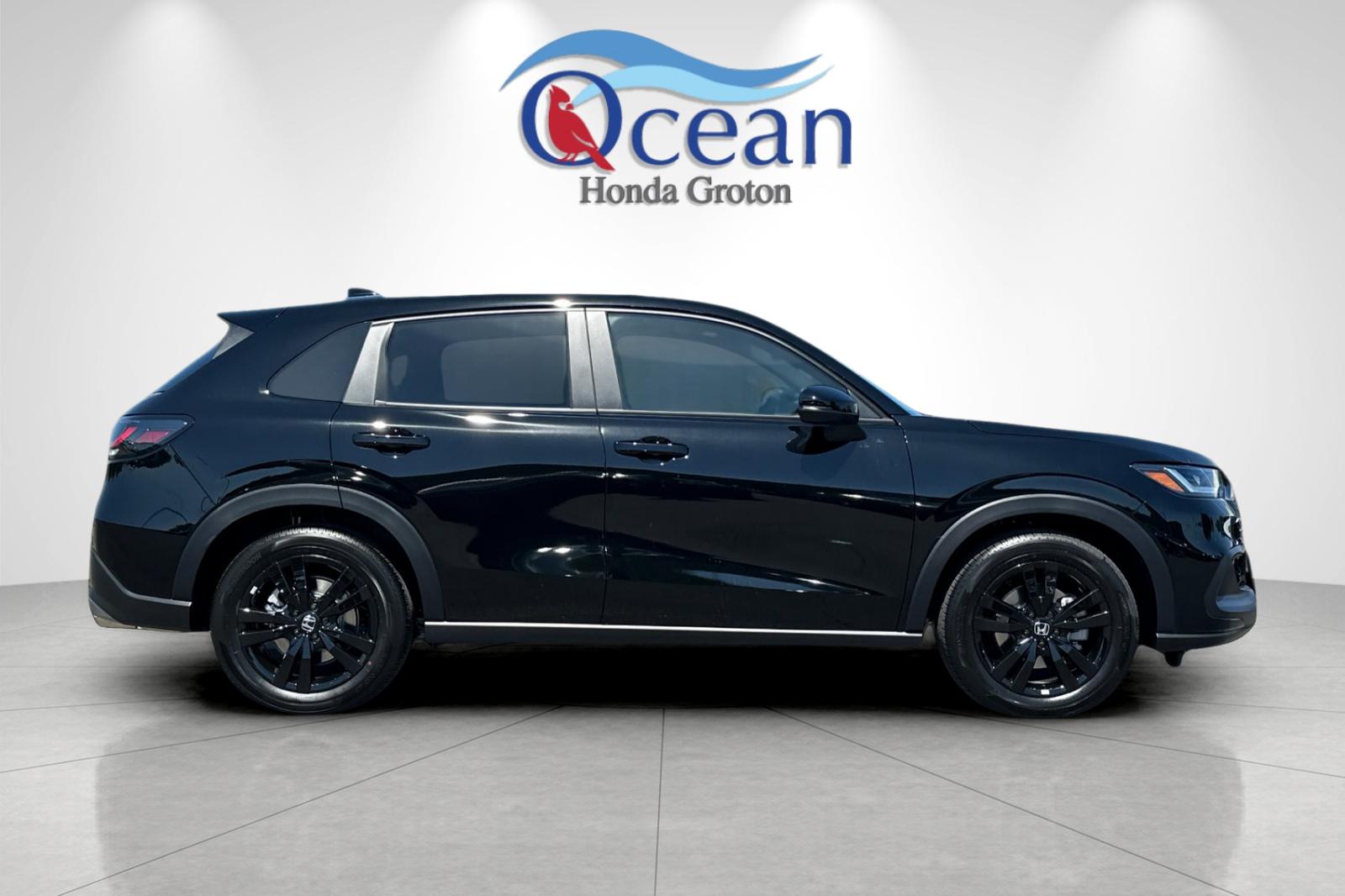 2026 Honda HR-V Sport photo 3
