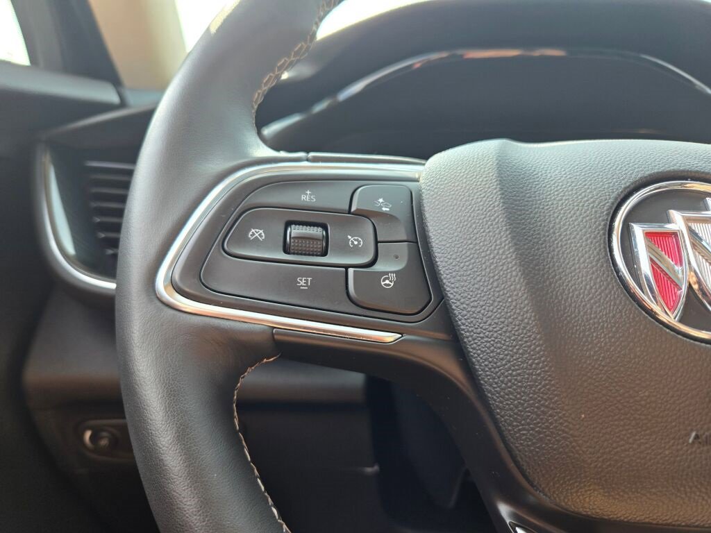 2023 Buick Envision Essence photo 35