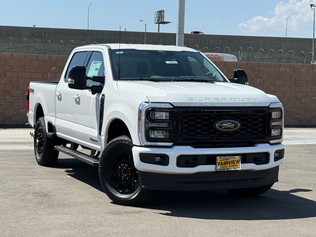 2026 Ford F-250 Lariat photo 2