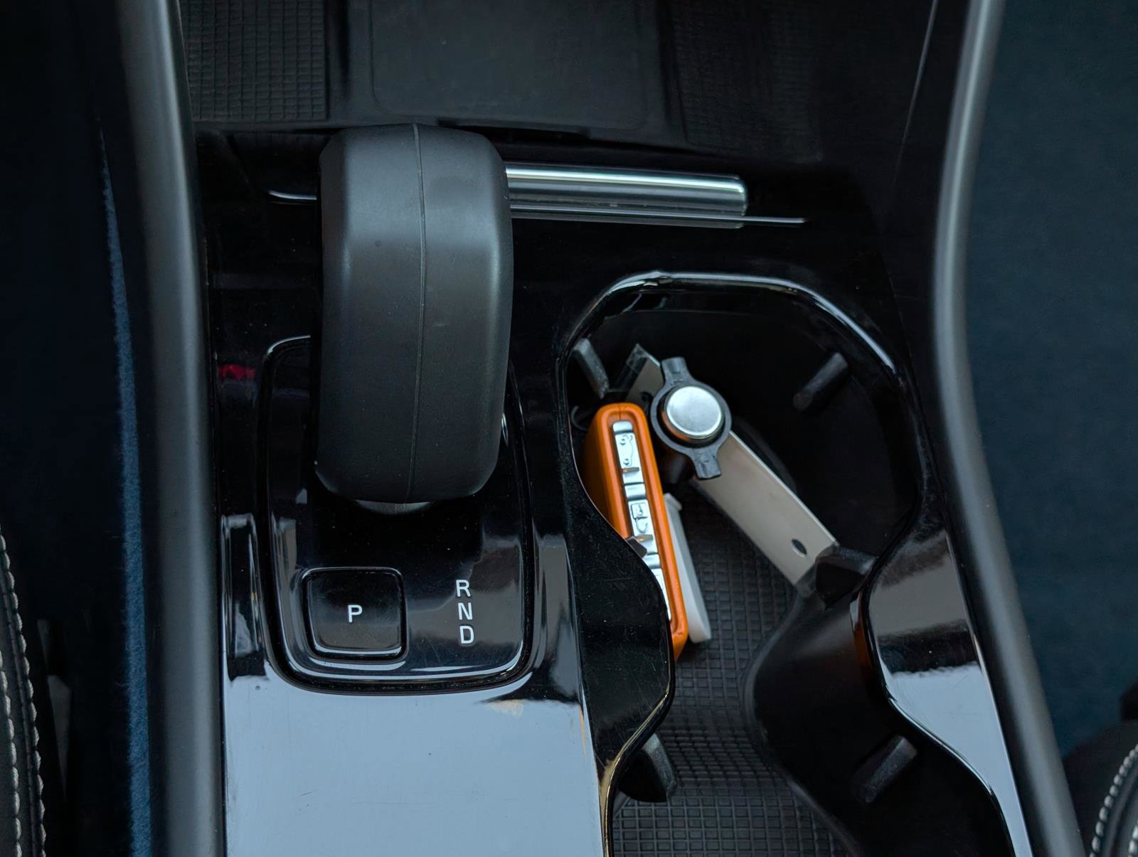 2023 Volvo C40 Recharge Ultimate photo 18