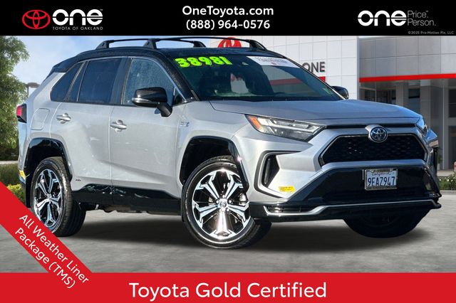 2022 Toyota RAV4 XSE's photo