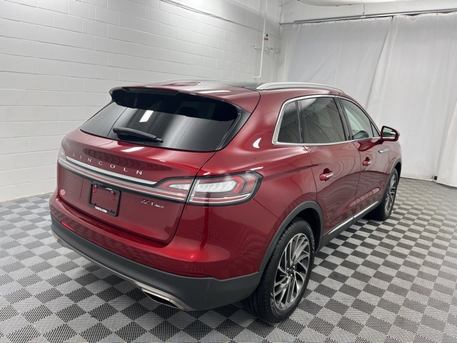 2019 Lincoln Nautilus Reserve photo 5