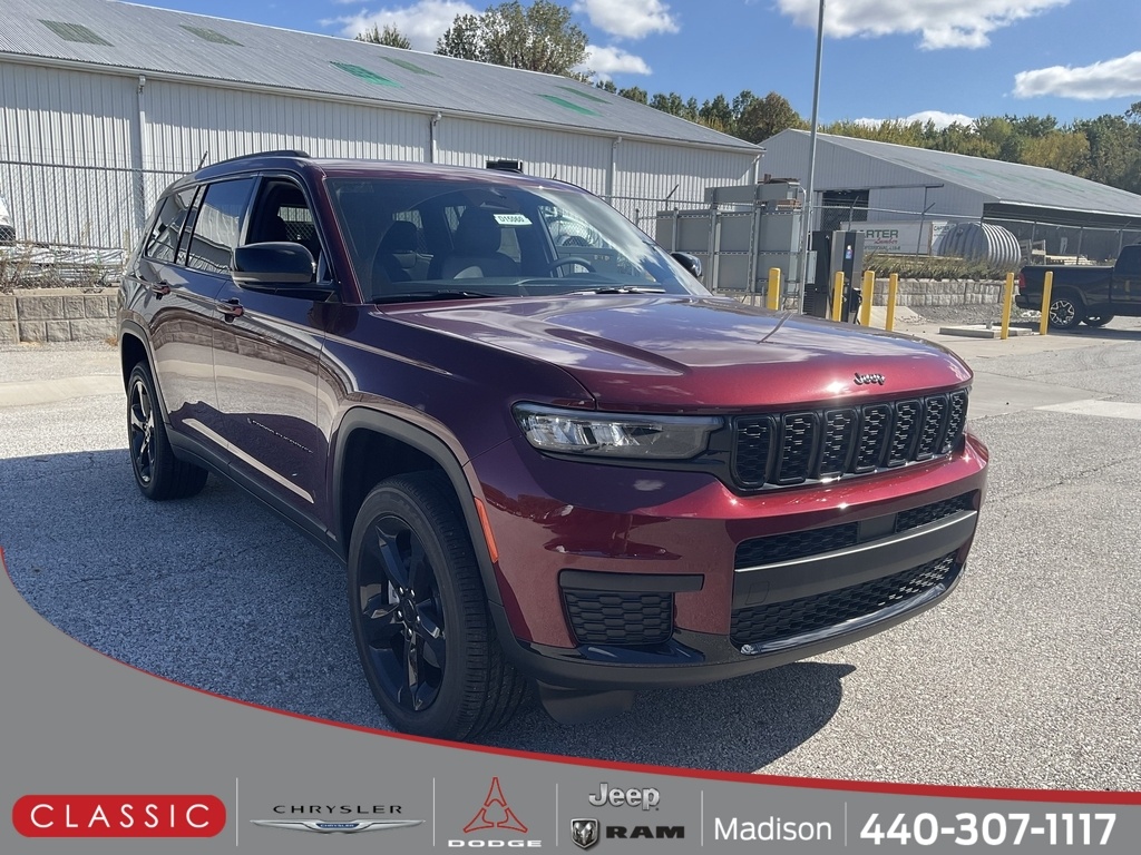 2025 Jeep Grand Cherokee L Altitude's photo