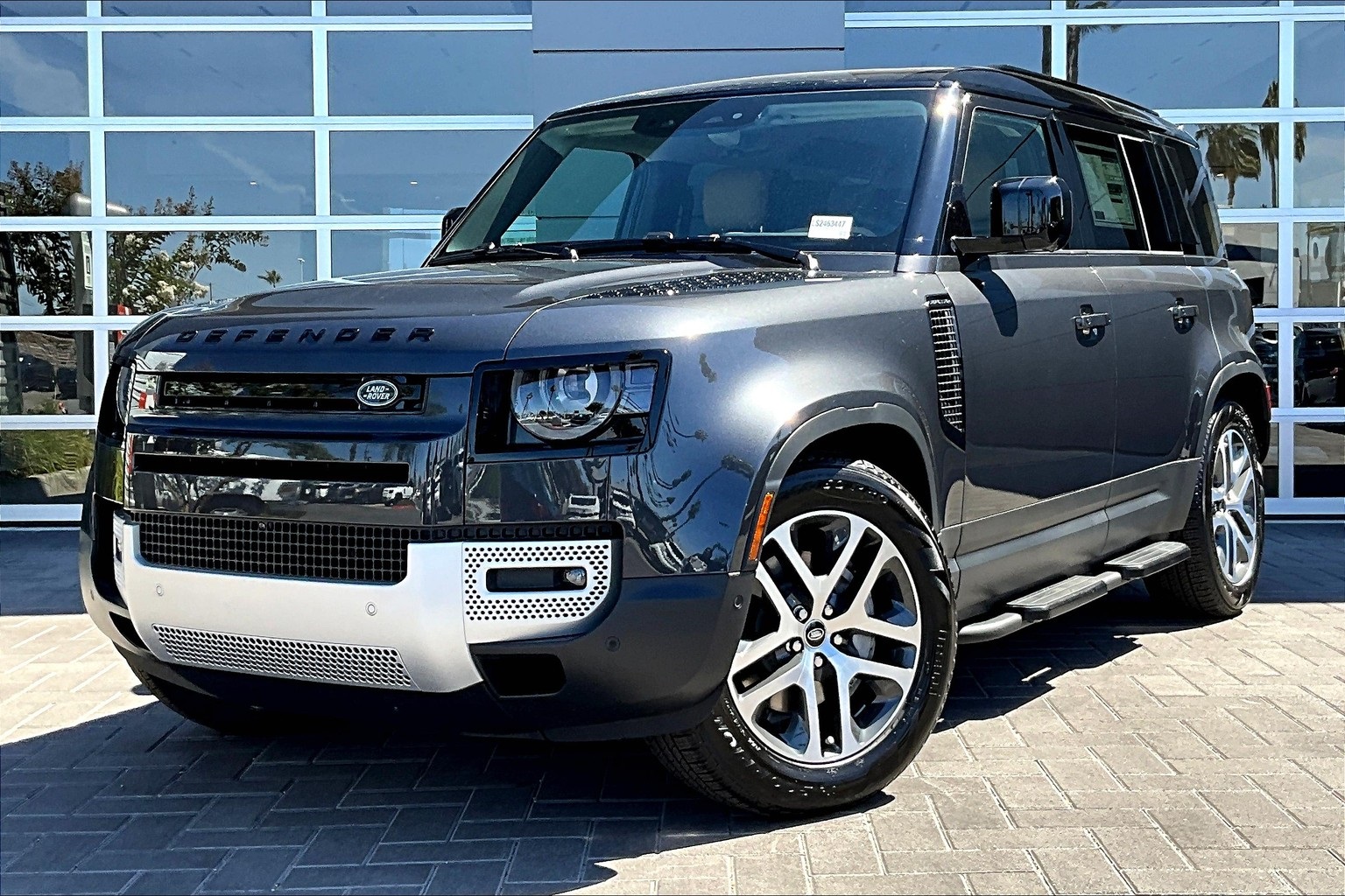 2025 Land Rover Defender S