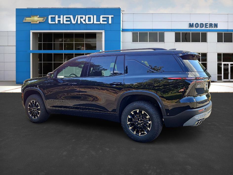2026 Chevrolet Traverse Z71 photo 2