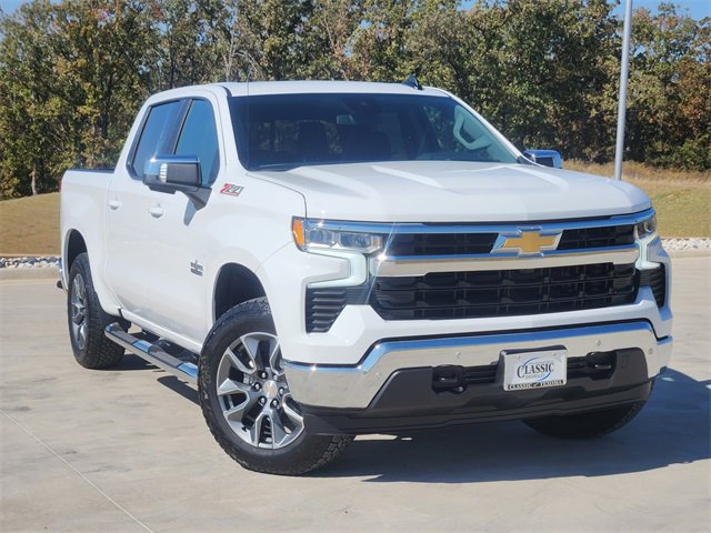 2026 Chevrolet Silverado 1500 LT's photo