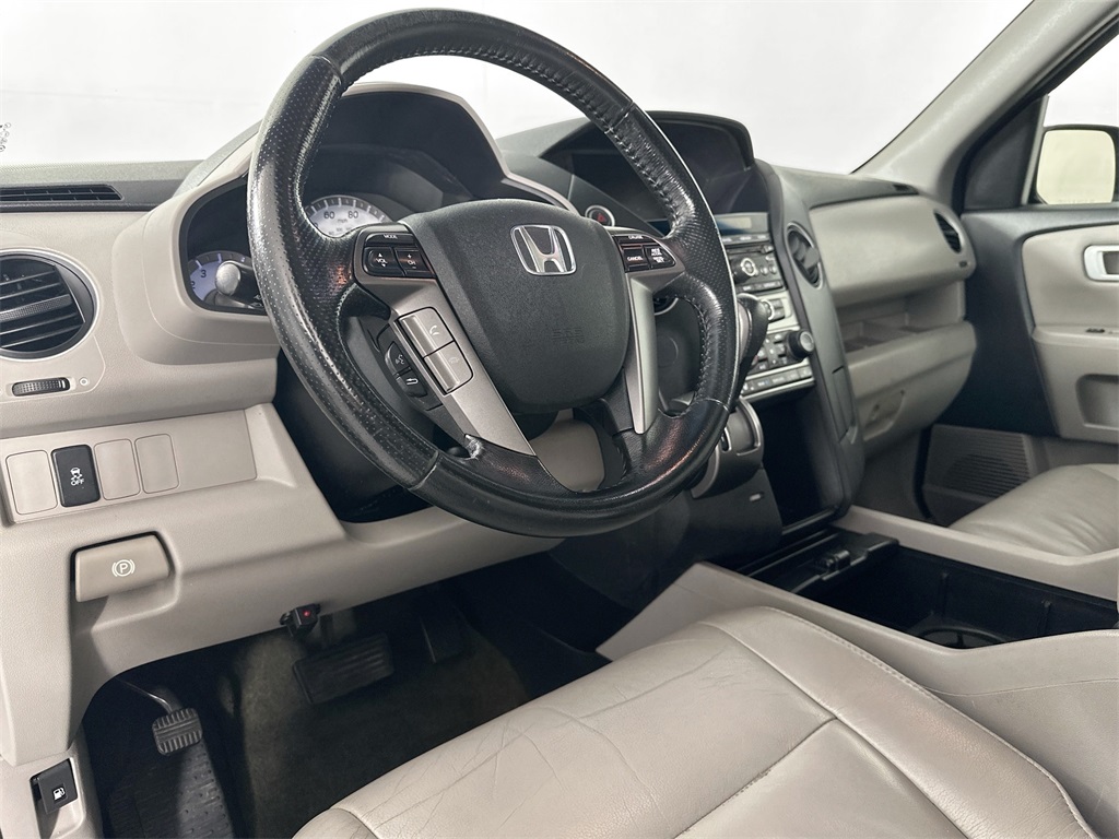 2015 Honda Pilot EX-L photo 8