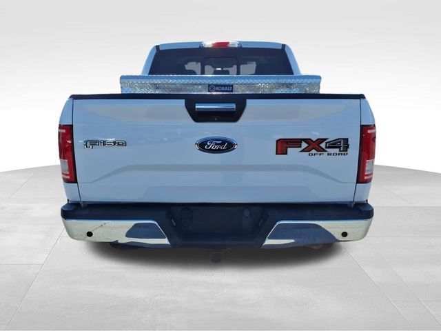 2016 Ford F-150 XLT photo 4