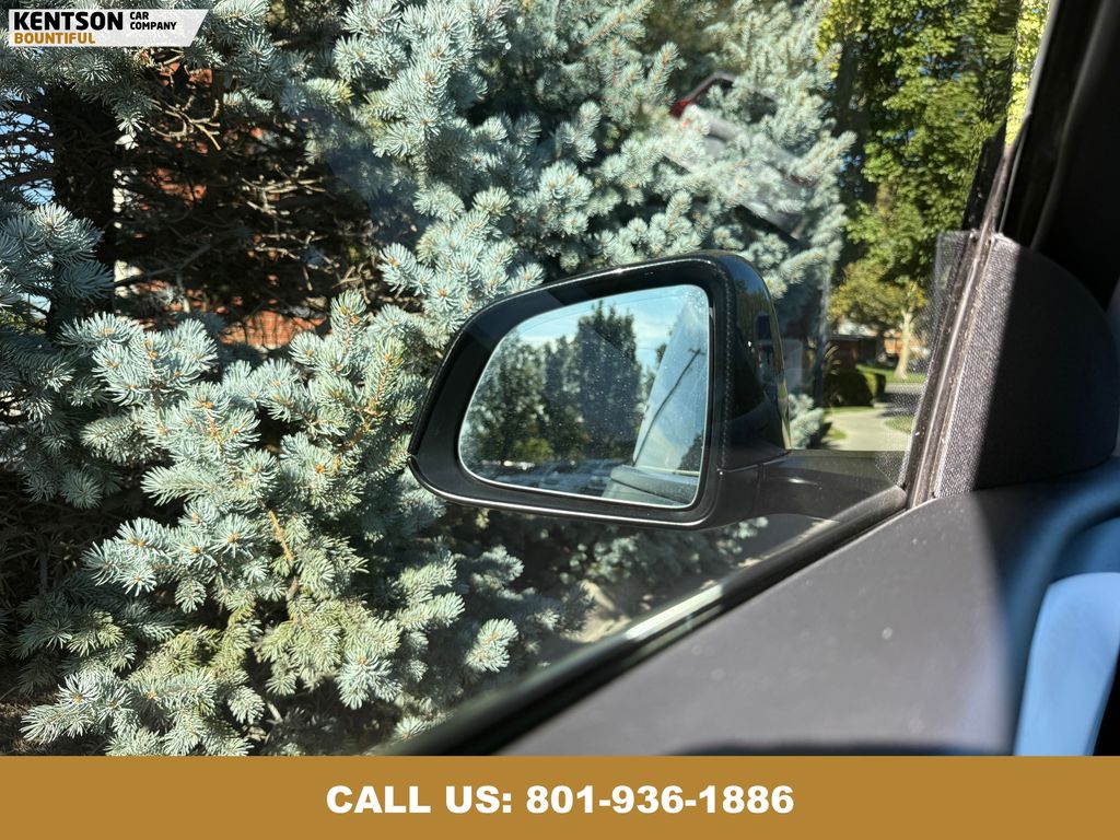 2023 Tesla Model Y Long Range photo 18