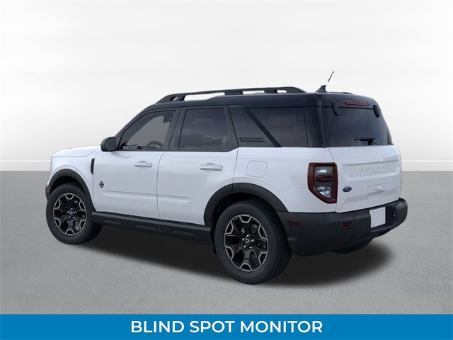 2025 Ford Bronco Sport Outer Banks photo 3