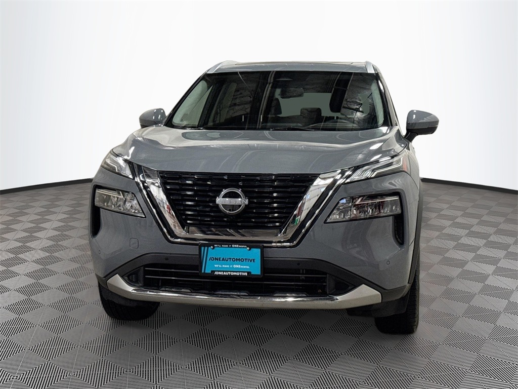 2023 Nissan Rogue Platinum's photo