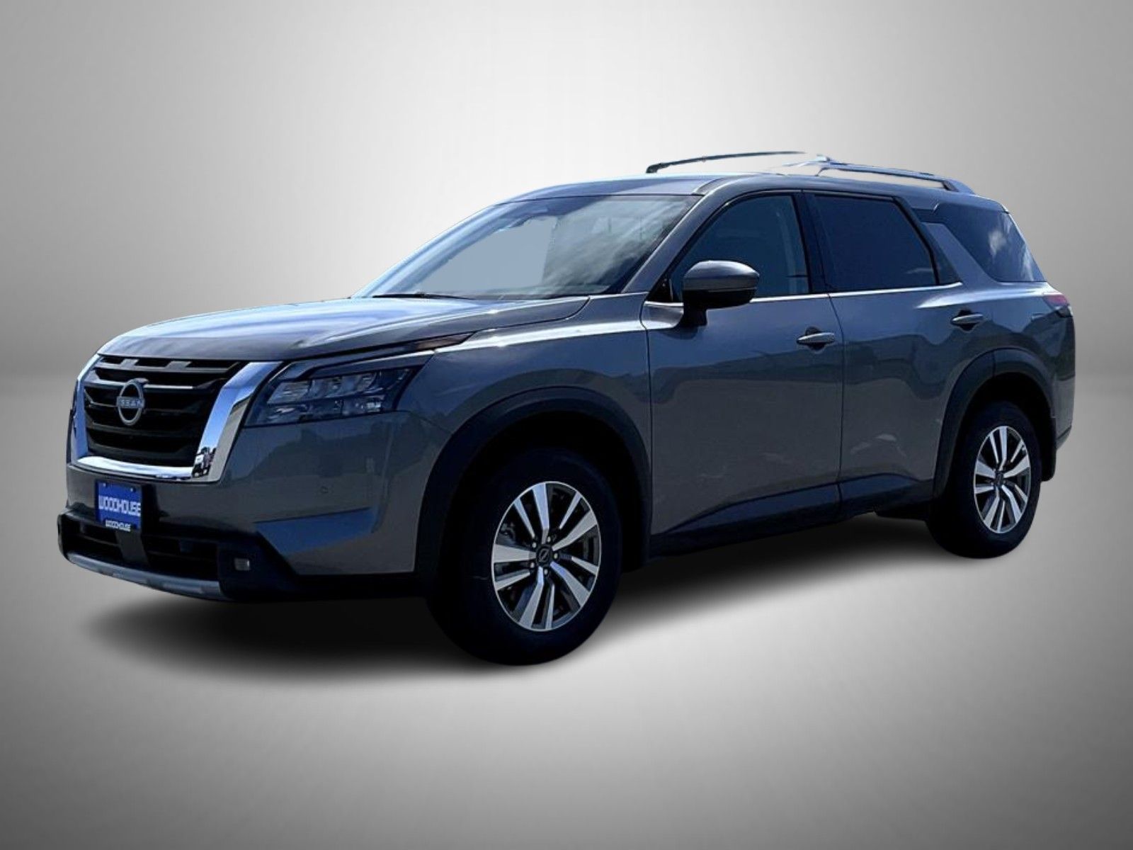 2025 Nissan Pathfinder SL's photo