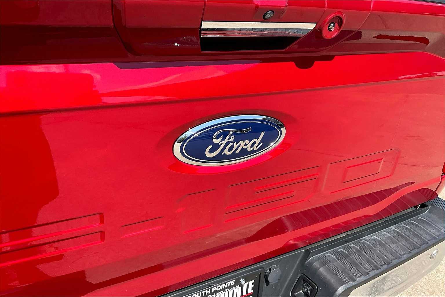 2021 Ford F-150 Lariat photo 29