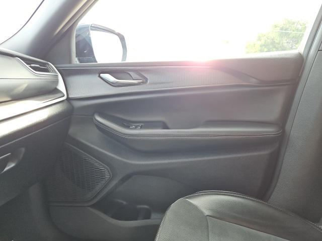 2024 Jeep Grand Cherokee Altitude X photo 29