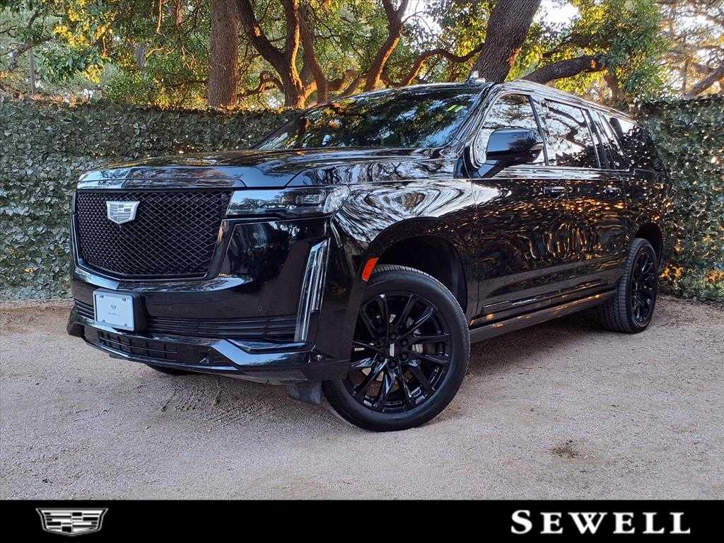 2023 Cadillac Escalade ESV Sport Platinum's photo