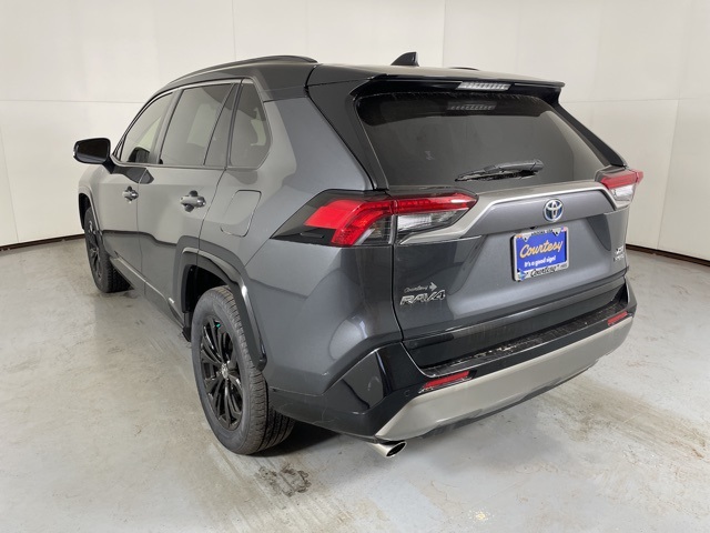 2023 Toyota RAV4 Hybrid XSE photo 4