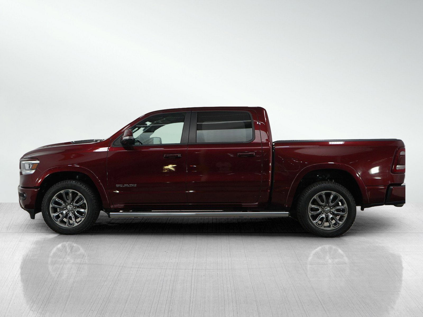 2020 Ram 1500 Laramie Sport photo 2