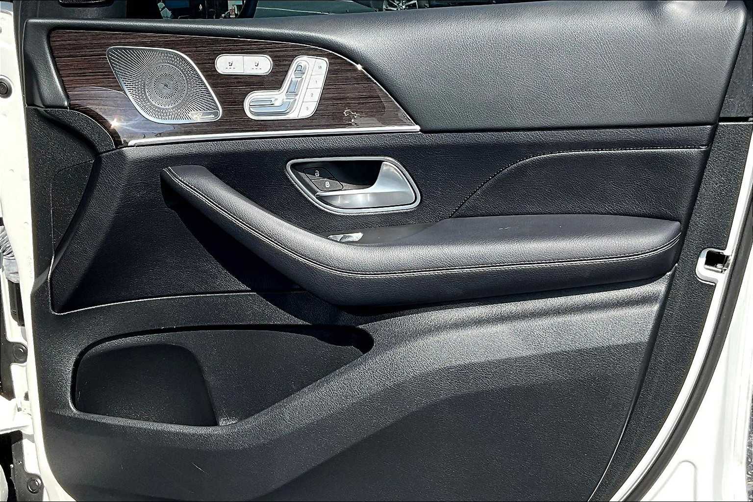 2022 Mercedes Benz GLE 350 photo 41
