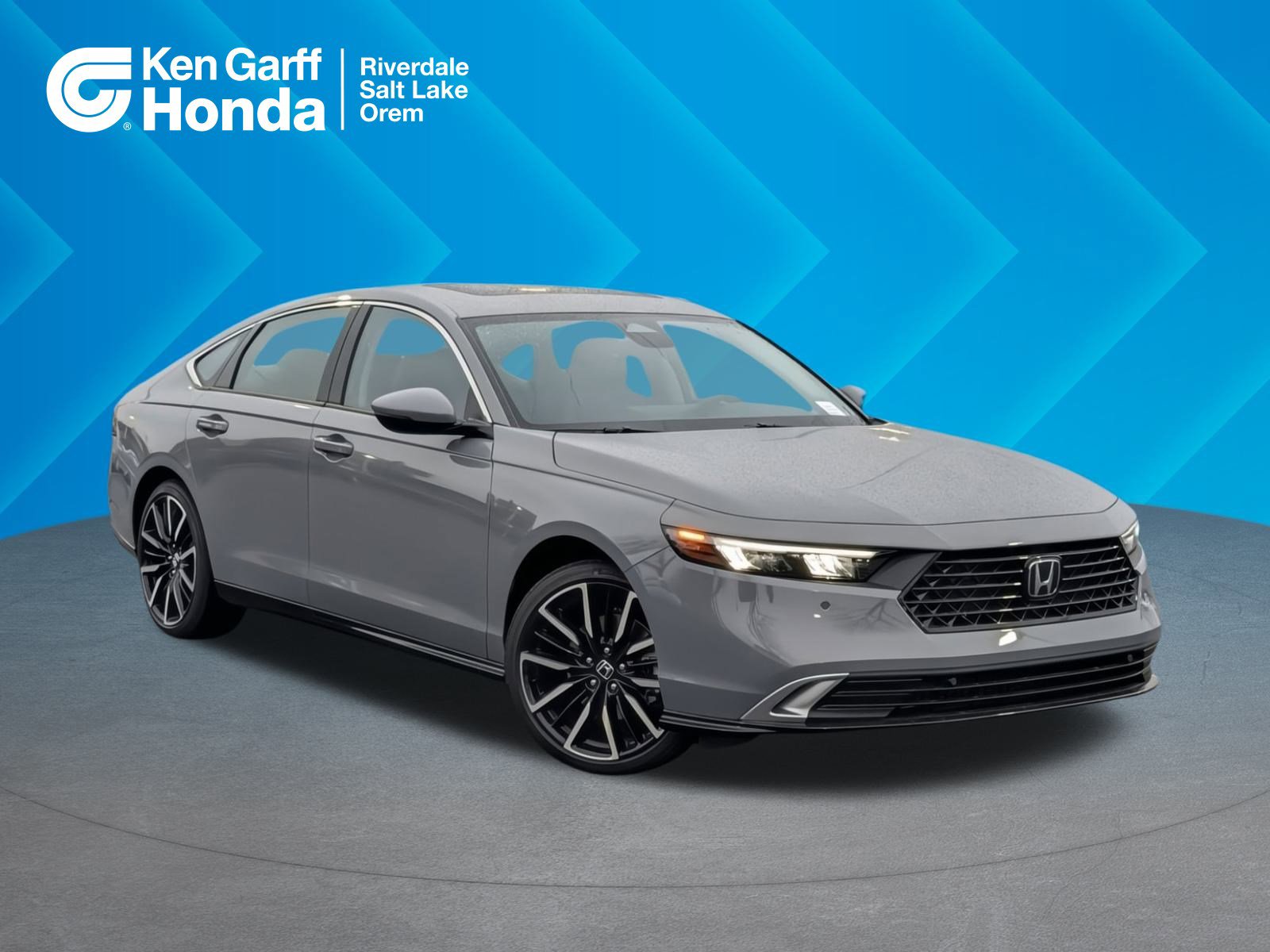 2025 Honda Accord Hybrid Touring's photo