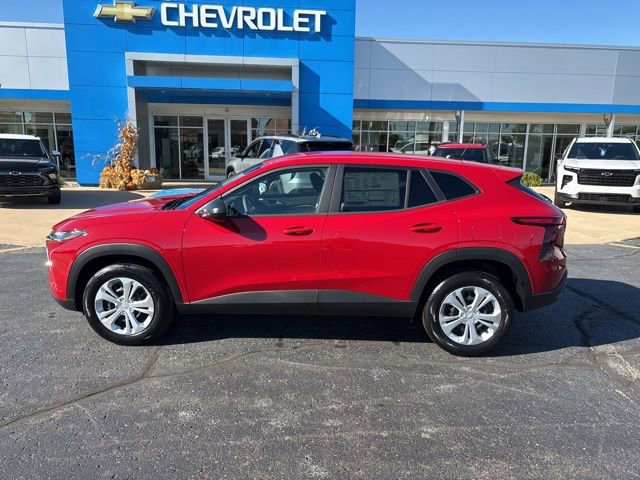 2026 Chevrolet Trax LS photo 3