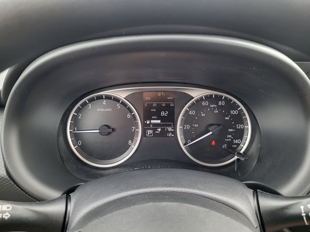 2025 Nissan Kicks Play S photo 19