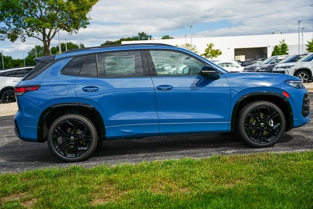 2025 Volkswagen Tiguan SE R-Line Black photo 43