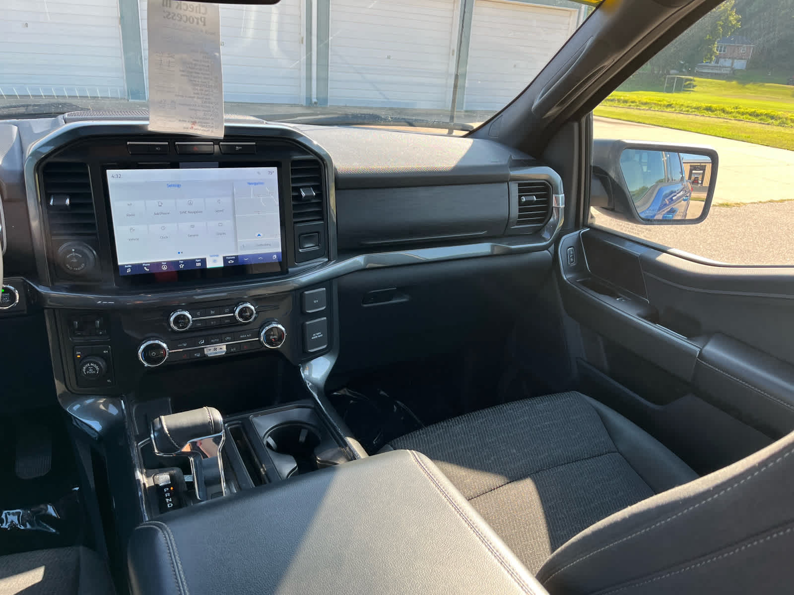 2022 Ford F-150 XLT photo 24