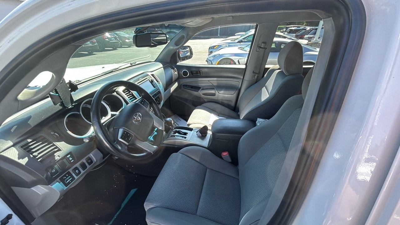 2013 Toyota Tacoma Base photo 4