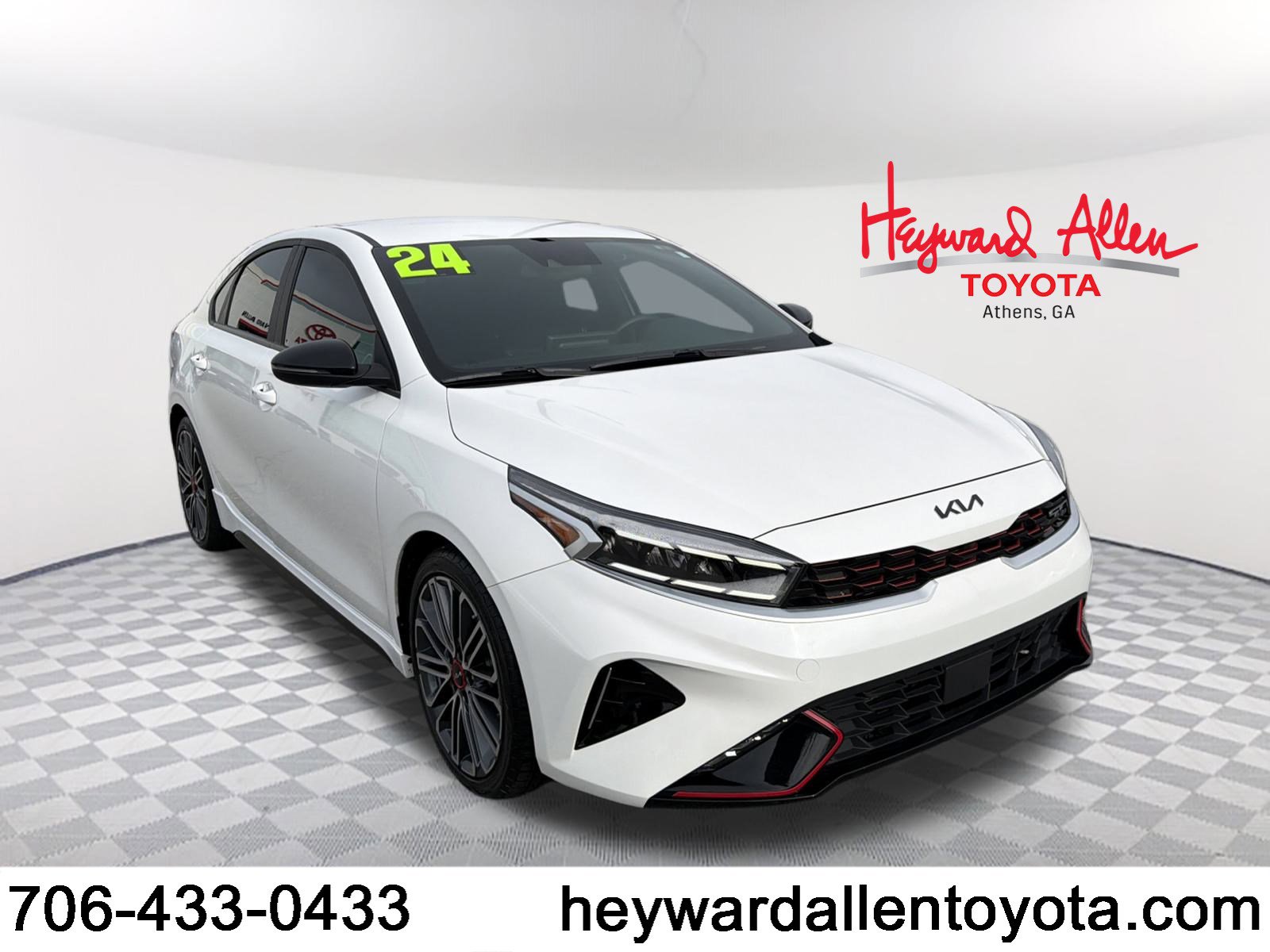 2024 Kia Forte GT's photo