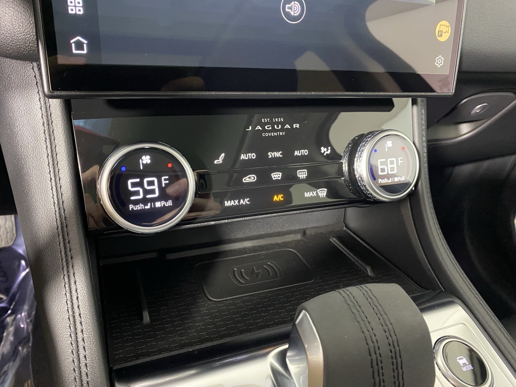 2023 Jaguar F-PACE P250 S photo 16