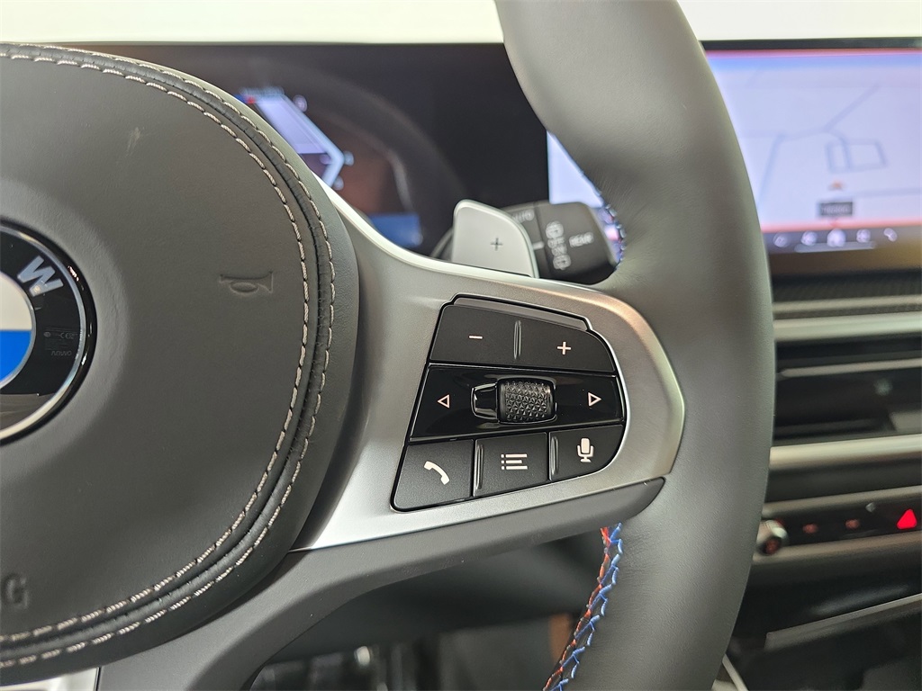 2026 Bmw X7 M60i photo 17