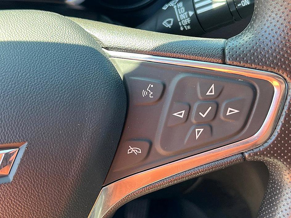 2019 Chevrolet Equinox LT photo 12