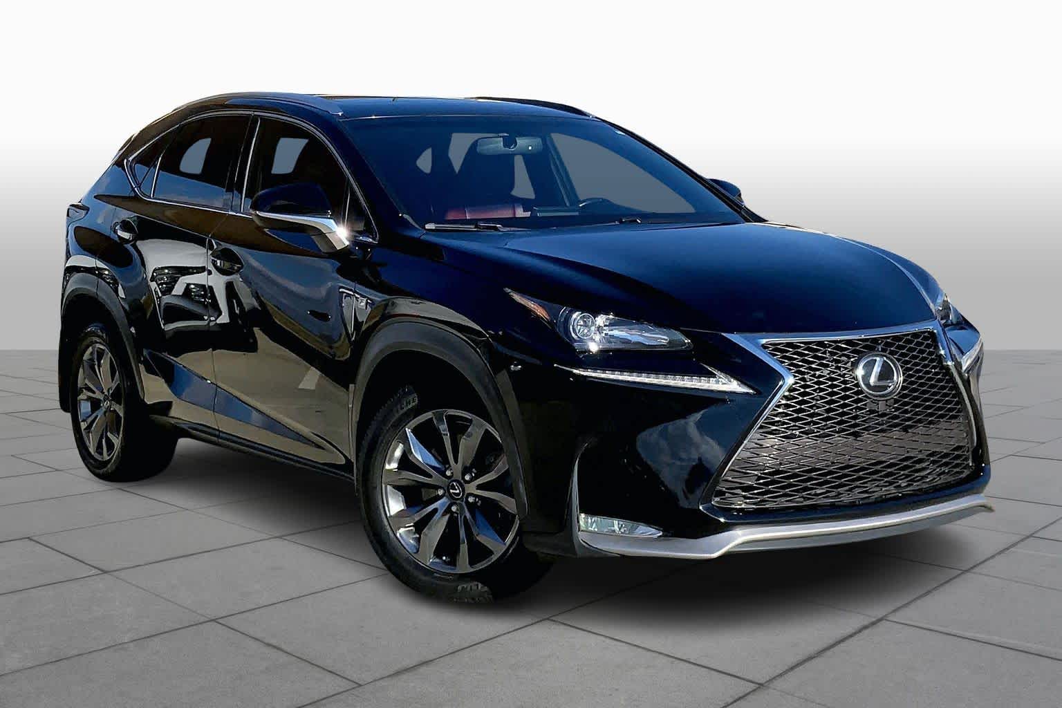 2017 Lexus NX 200t Luxury photo 2