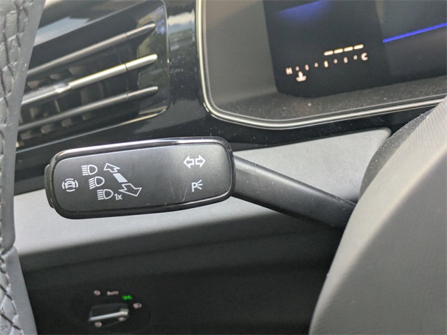 2025 Volkswagen Jetta 1.5T SE photo 25