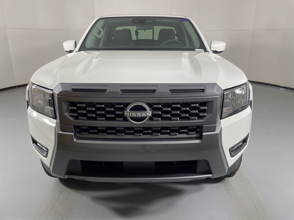2025 Nissan Frontier Crew Cab SV photo 2