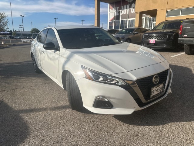 2022 Nissan Altima 2.5 SR
