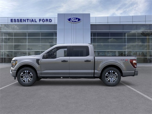 2023 Ford F-150 XL photo 3