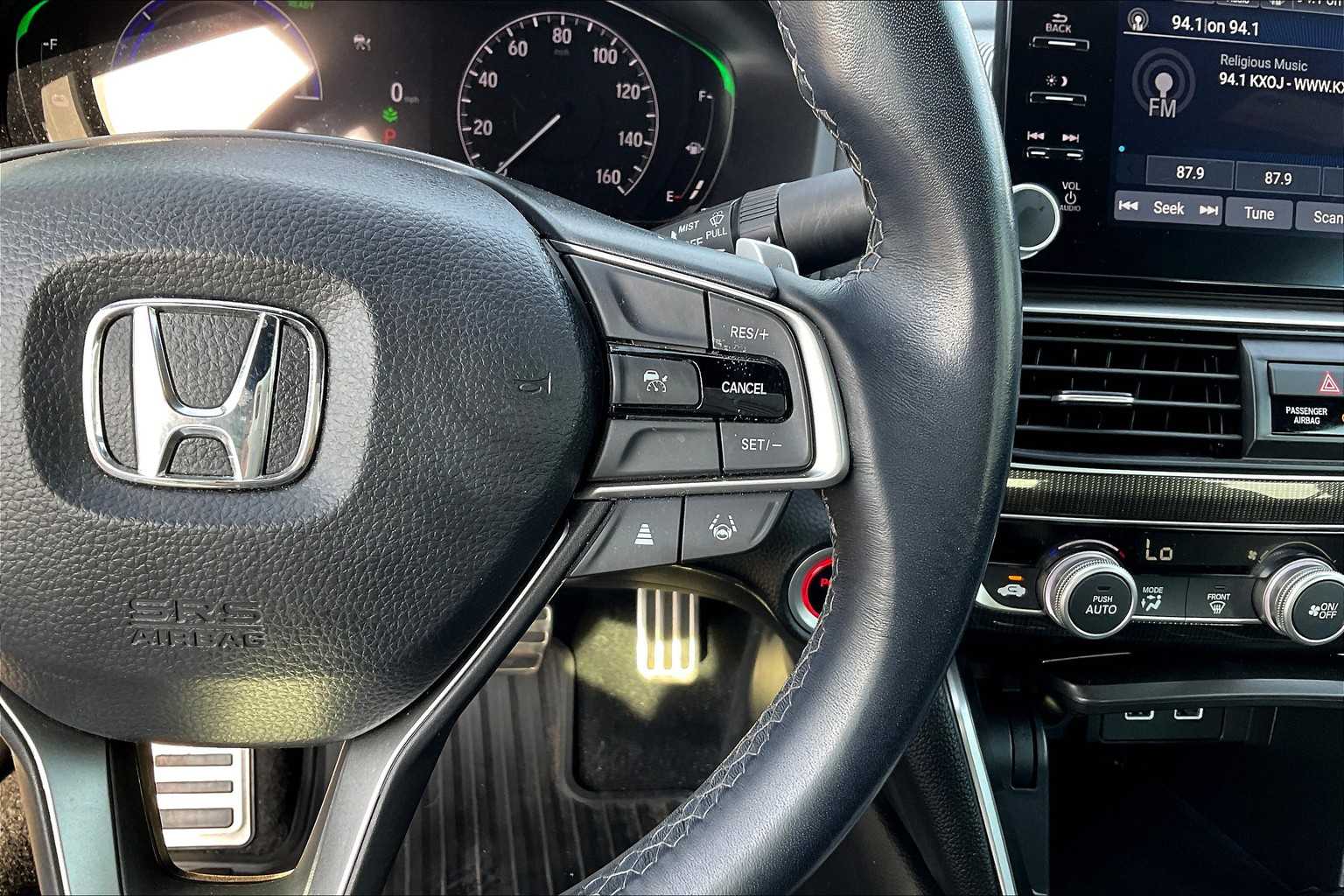 2022 Honda Accord Hybrid Sport photo 23