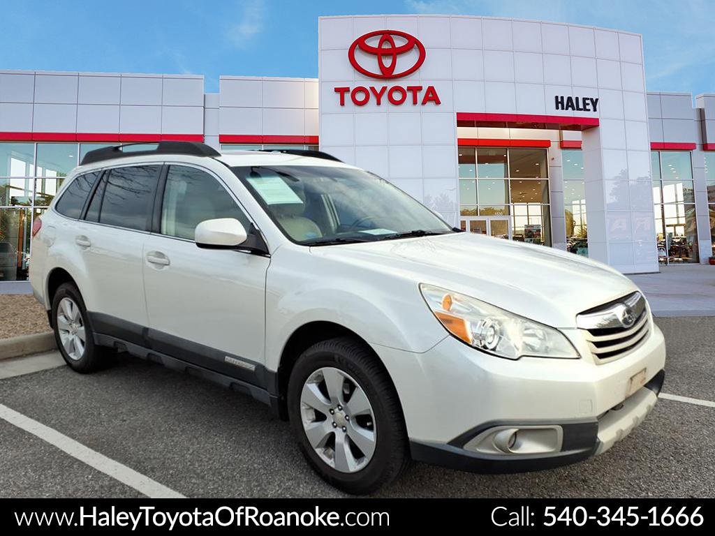 2010 Subaru Outback I Limited's photo